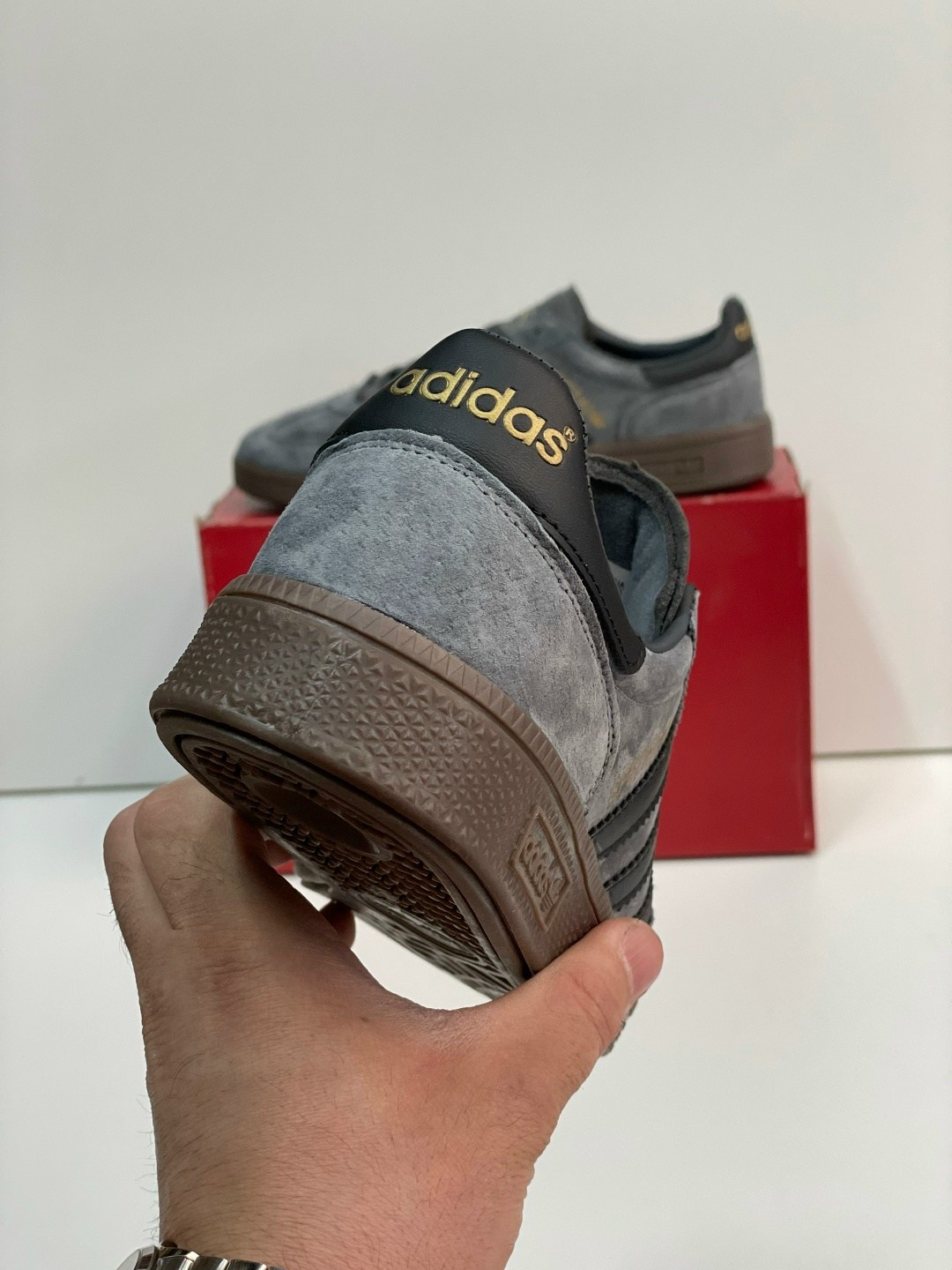 кроссовки adidas spezial спортивные кеды для бега adidas цвет серый черный,кроссовки adidas spezial,adidas spezial grey,adidas handball spezial,кроссовки adidas