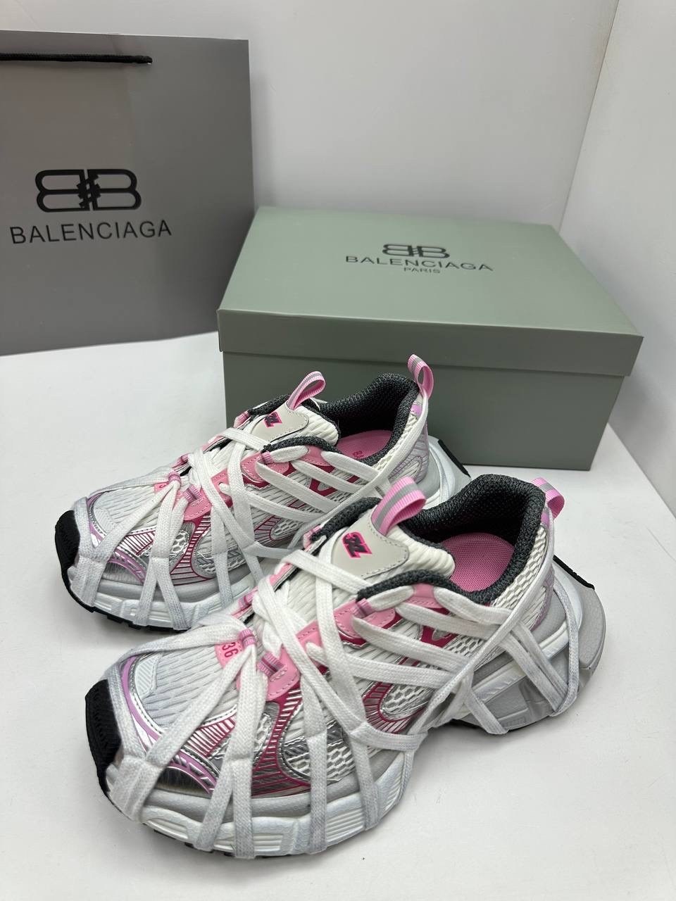 кроссовки женские balenciaga,кроссовки balenciaga,кроссовки 3 xl balenciaga,кроссовки 3xl extreme lace массивные на шнуровке balenciaga,кроссовки balenciaga premium shoes