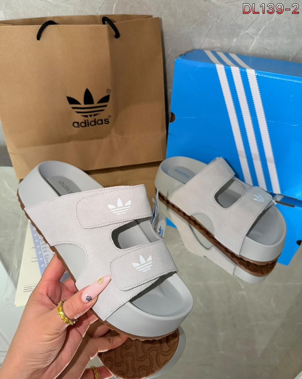 шлепанцы adidas,адидас шлепки,сандалии adidas,женские шлепанцы adidas originals adilette,женские шлепанцы adidas