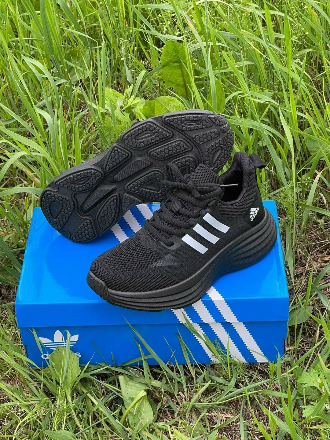 кроссовки мужские adidas,кроссовки adidas,кроссовки,кроссовки адидас мужские,черные кроссовки adidas