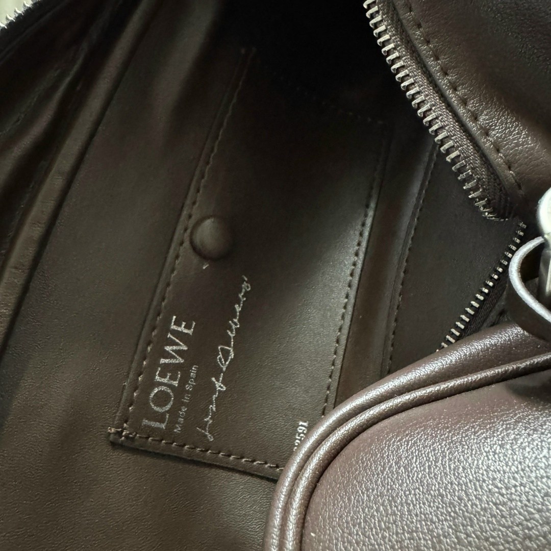 loewe сумка,сумка женская loewe,сумка,сумка женская,сумка кожаная
