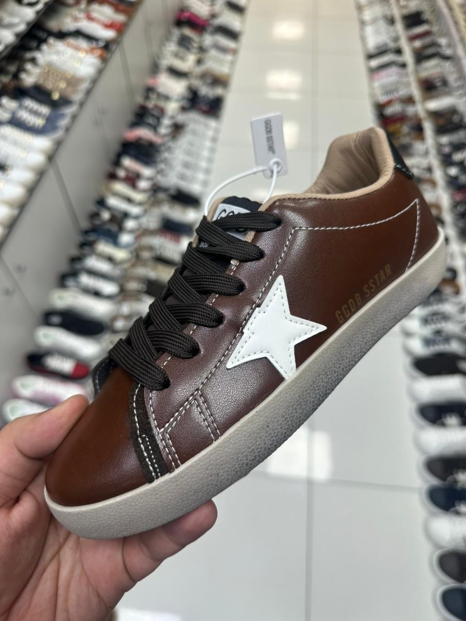 женские низкие кеды super-star с блестками golden goose, цвет black,кеды hi star с блестками golden goose черный,кеды golden goose,кроссовки golden goose,