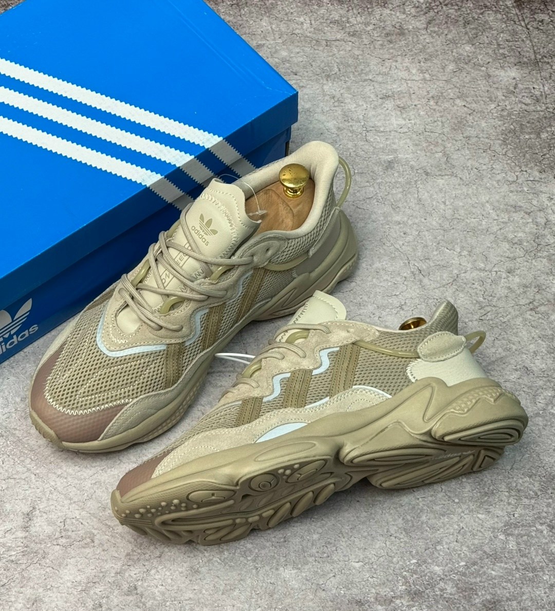 adidas originals ozweego,кроссовки adidas ozweego,adidas originals ozweego кроссовки женские,кроссовки adidas originals ozweego,adidas ozweego