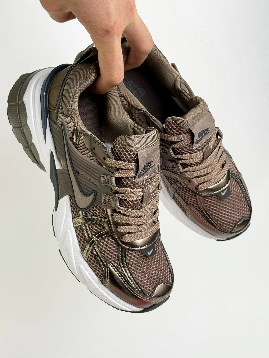 кроссовки nike,кроссовки nike v 2 k run,женские повседневные кроссовки nike v2k run коричневый,женские кроссовки nike,женские кроссовки