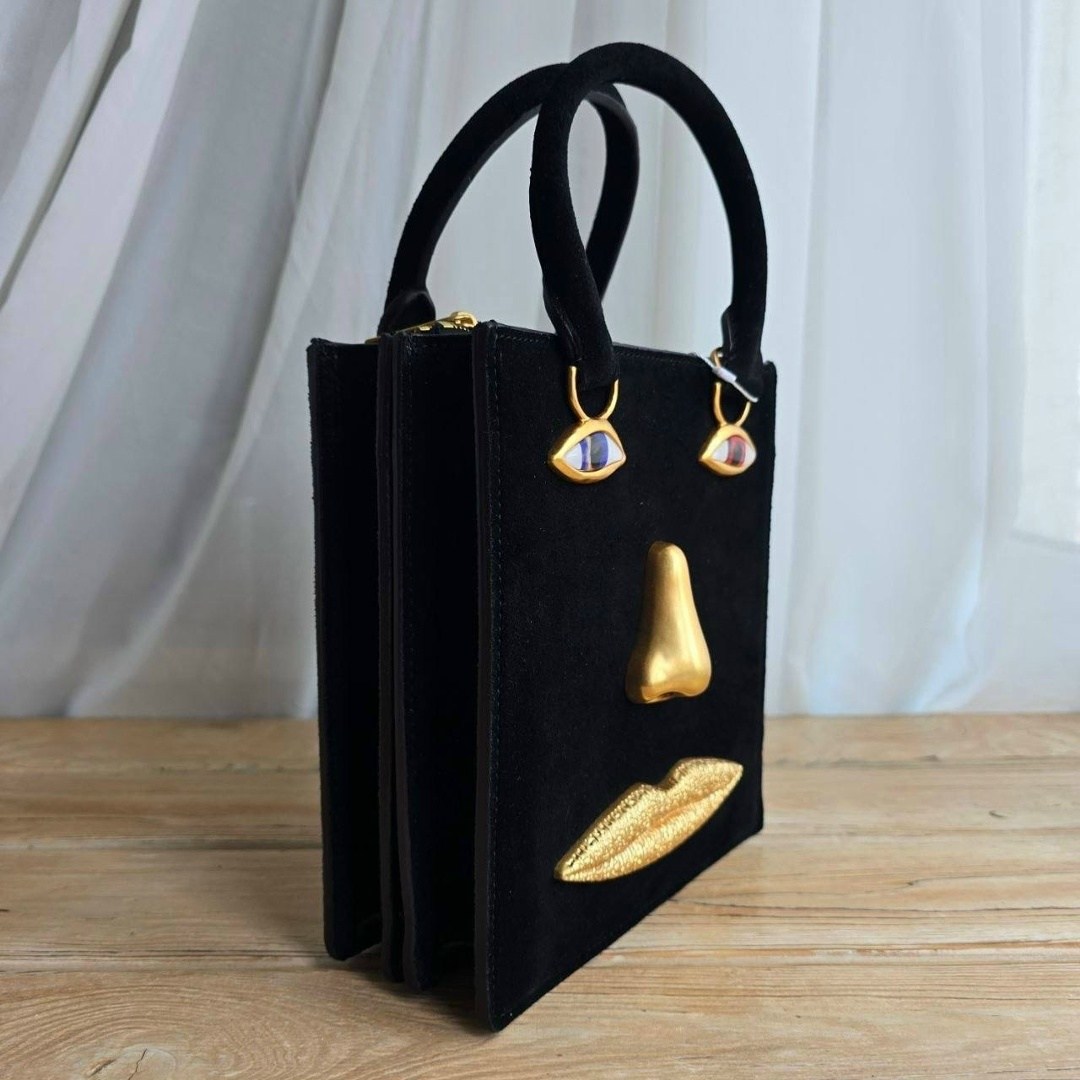 сумка schiaparelli,сумка с лицом,сумка с глазами,дизайнерские сумки,женская сумка schiaparelli