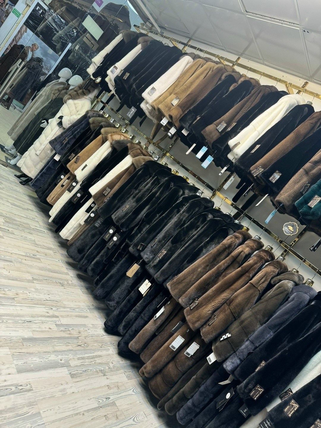 gevorg furs натуральные норковые шубы,шубы,шубы ,gevorg furs греческие норковые шубы,греческие норковые шубы