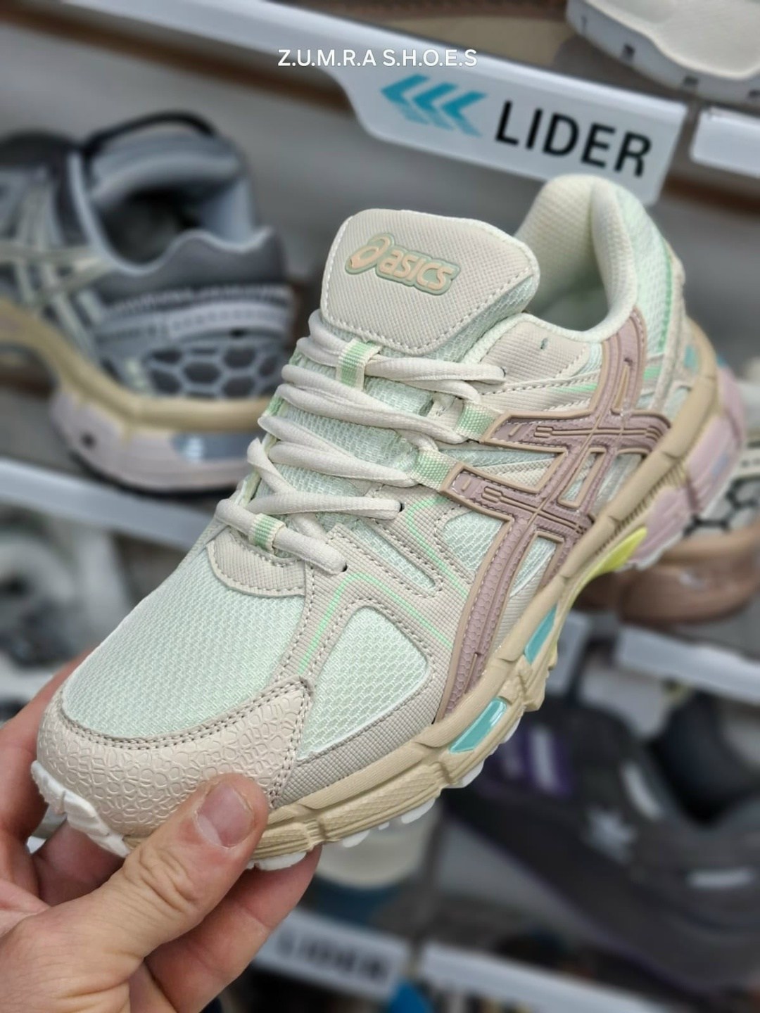 кроссовки мужские asics gel kahana 8,asics gel kahana 8 black termo goretex,кроссовки asics gel-kahana 8,asics gel kahana 8,кроссовки asics