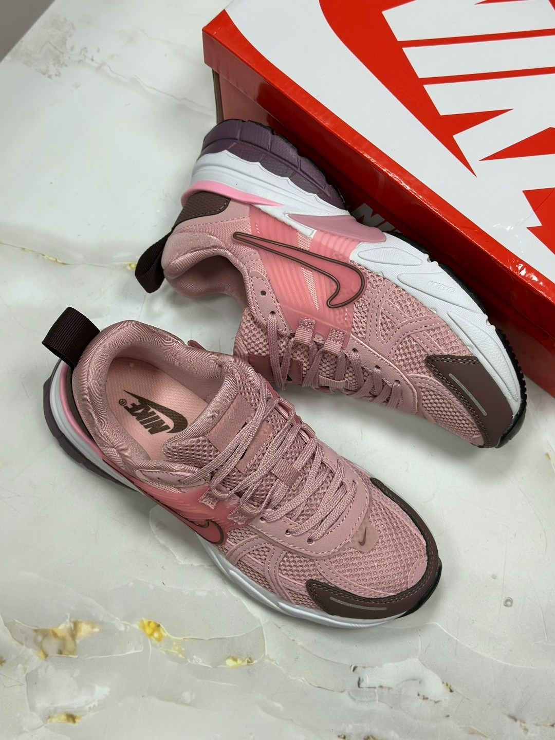 кроссовки,кроссовки nike,женские кроссовки nike,женские кроссовки,спортивная