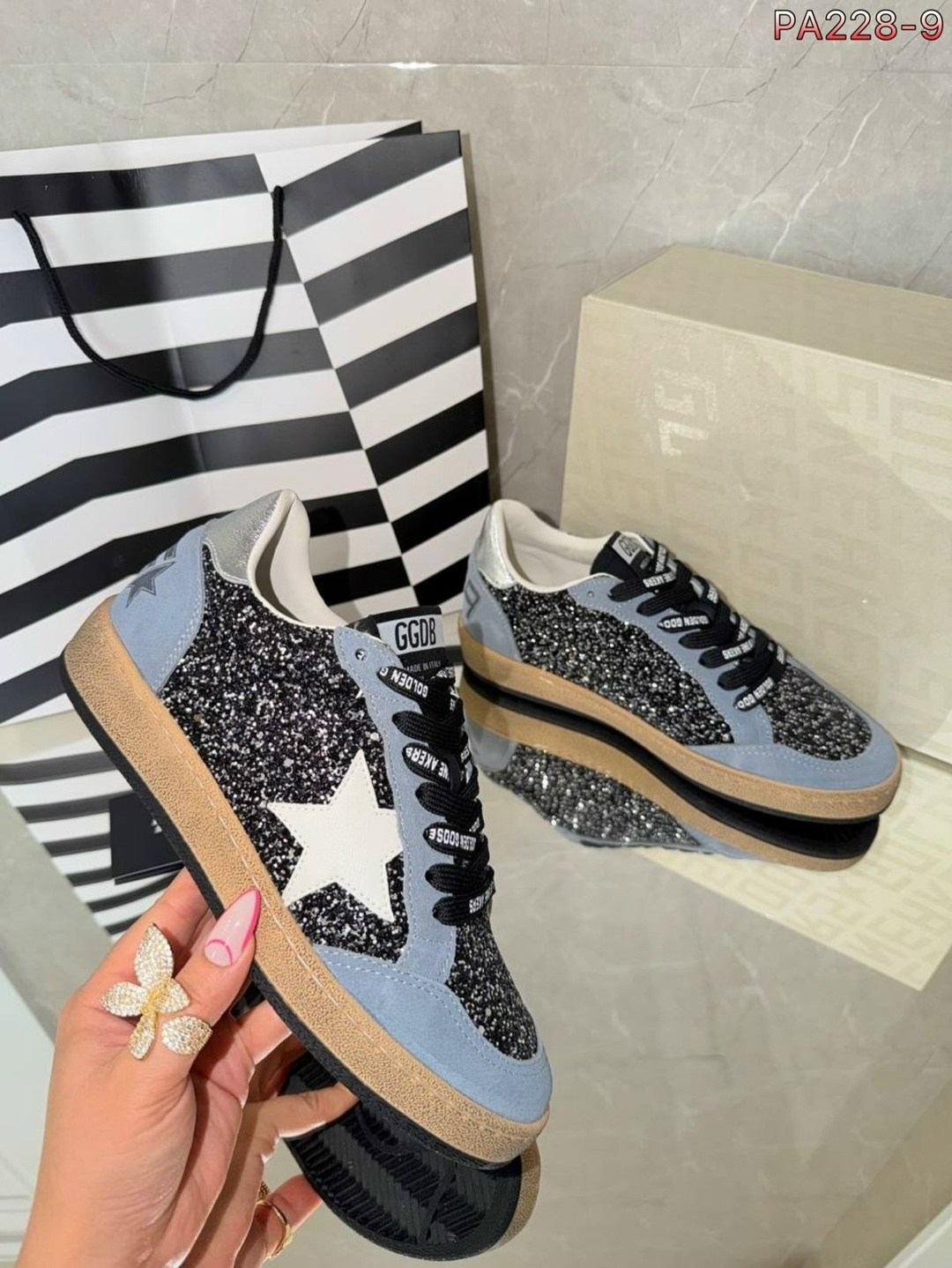 ,женские кроссовки,кроссовки golden goose,спортивная , женская