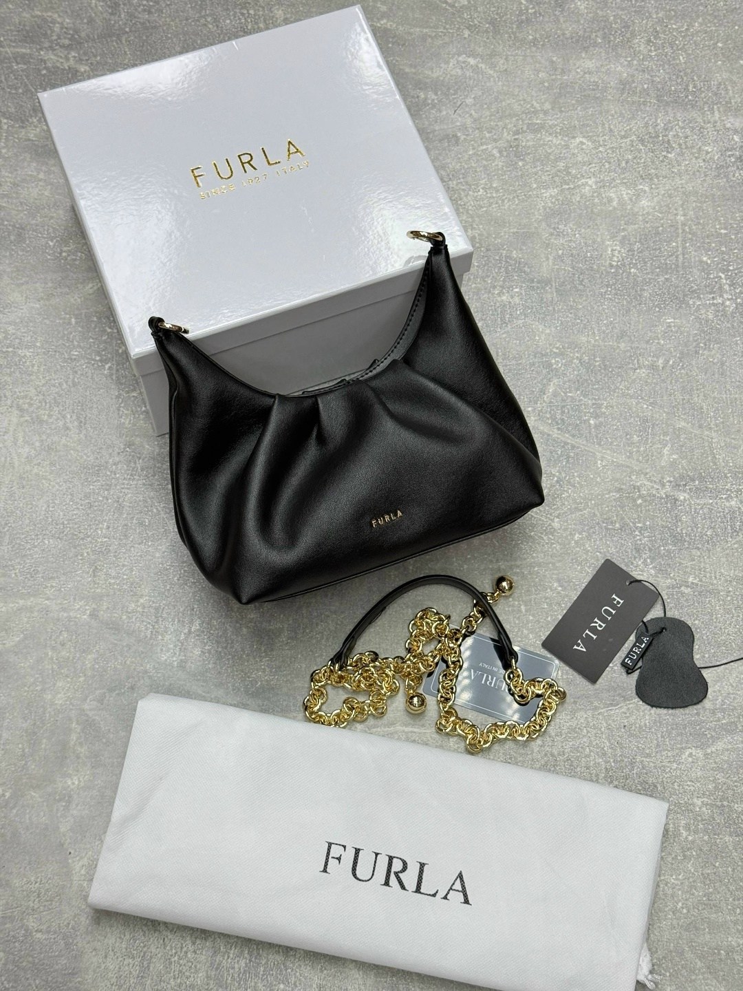 сумка furla,сумка через плечо furla,сумка,женская сумка,сумка на плечо