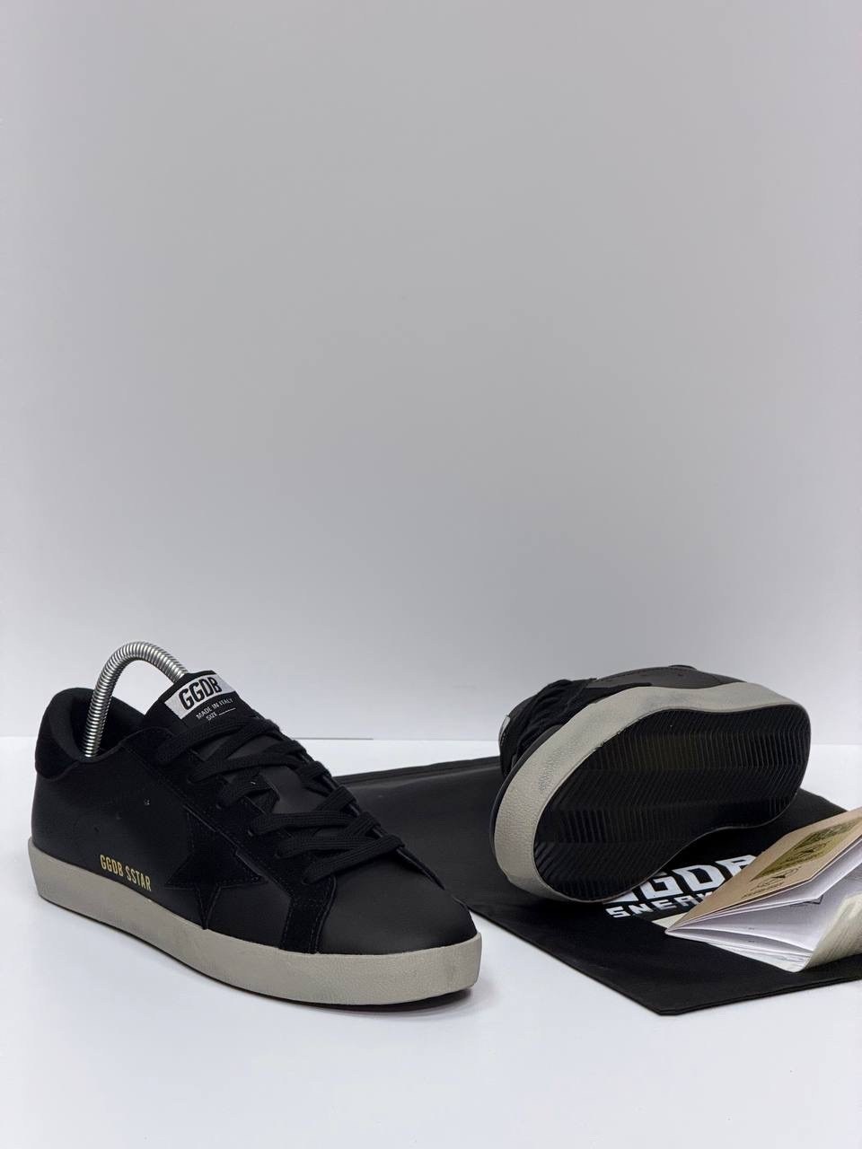 кроссовки golden goose superstar distressed black silver,мужские кроссовки golden goose superstar lea,кроссовки golden goose superstar,кроссовки golden goose,golden goose superstar кеды мужские