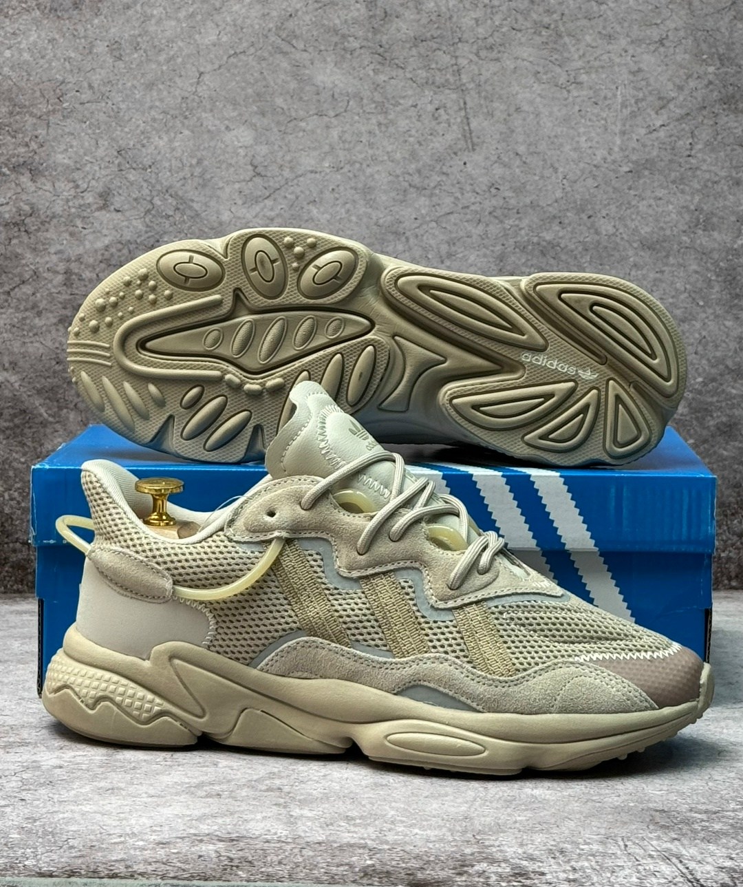 adidas originals ozweego,кроссовки adidas ozweego,adidas originals ozweego кроссовки женские,кроссовки adidas originals ozweego,adidas ozweego