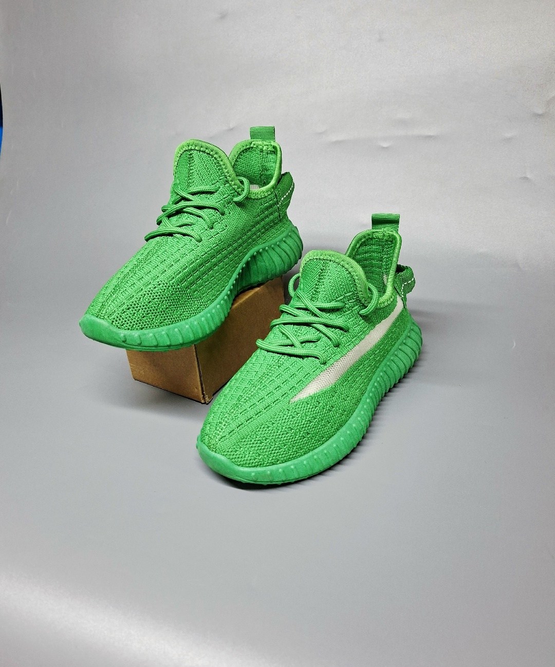 кроссовки,кроссовки adidas yeezy boost 350,adidas yeezy boost 350,adidas yeezy boost 350 v 2,yeezy boost 350 желто зеленые неон