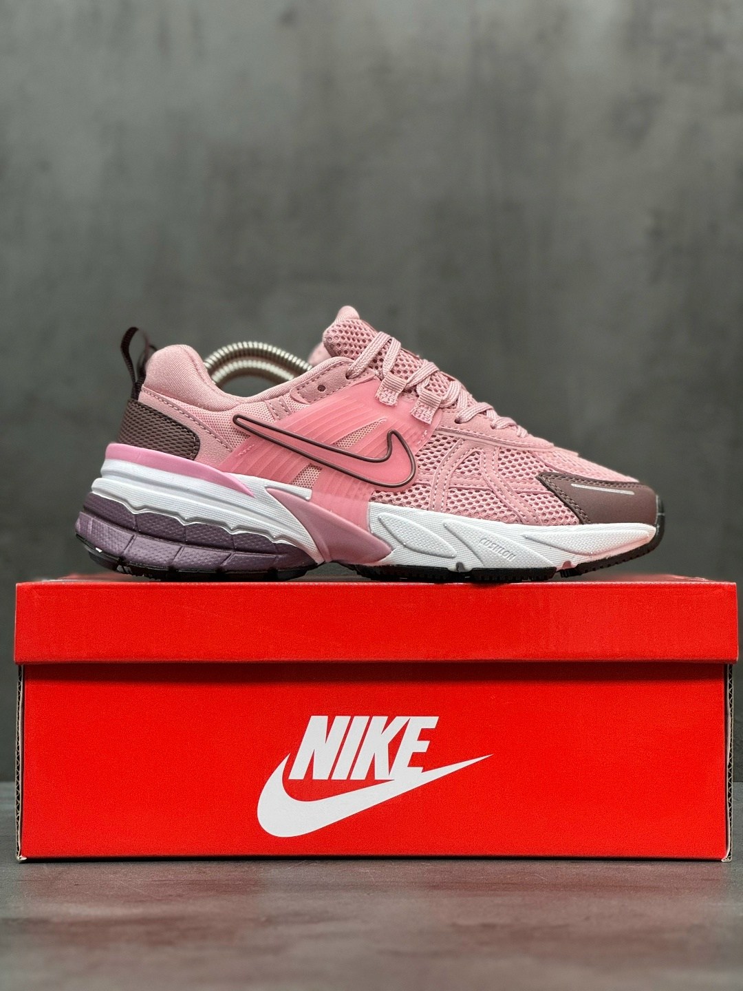 кроссовки,кроссовки nike,спортивная ,женские кроссовки nike,женские кроссовки