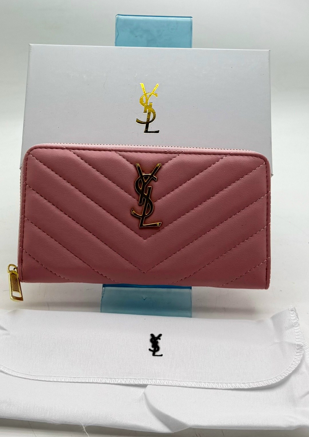 кошелек saint laurent,женское портмоне,кошелек женский,кожаный кошелек saint laurent,кожаный кошелек для женщин