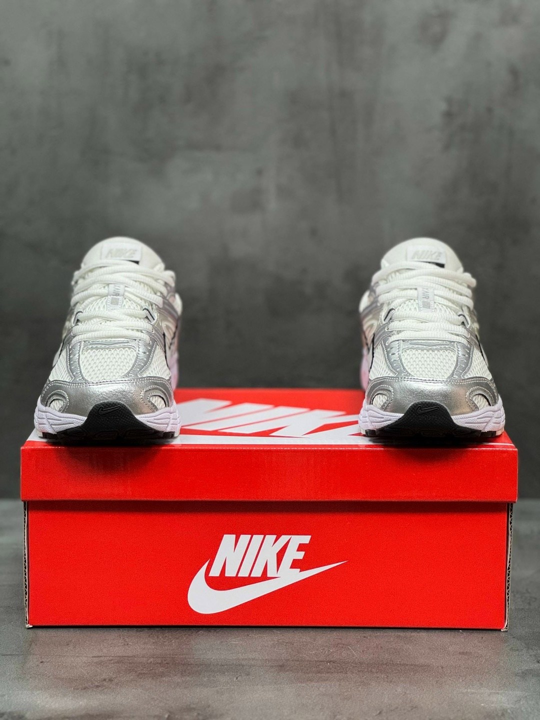 кроссовки,кроссовки nike,кроссовки мужские женские,кроссовки серебристые,кроссовка мужской