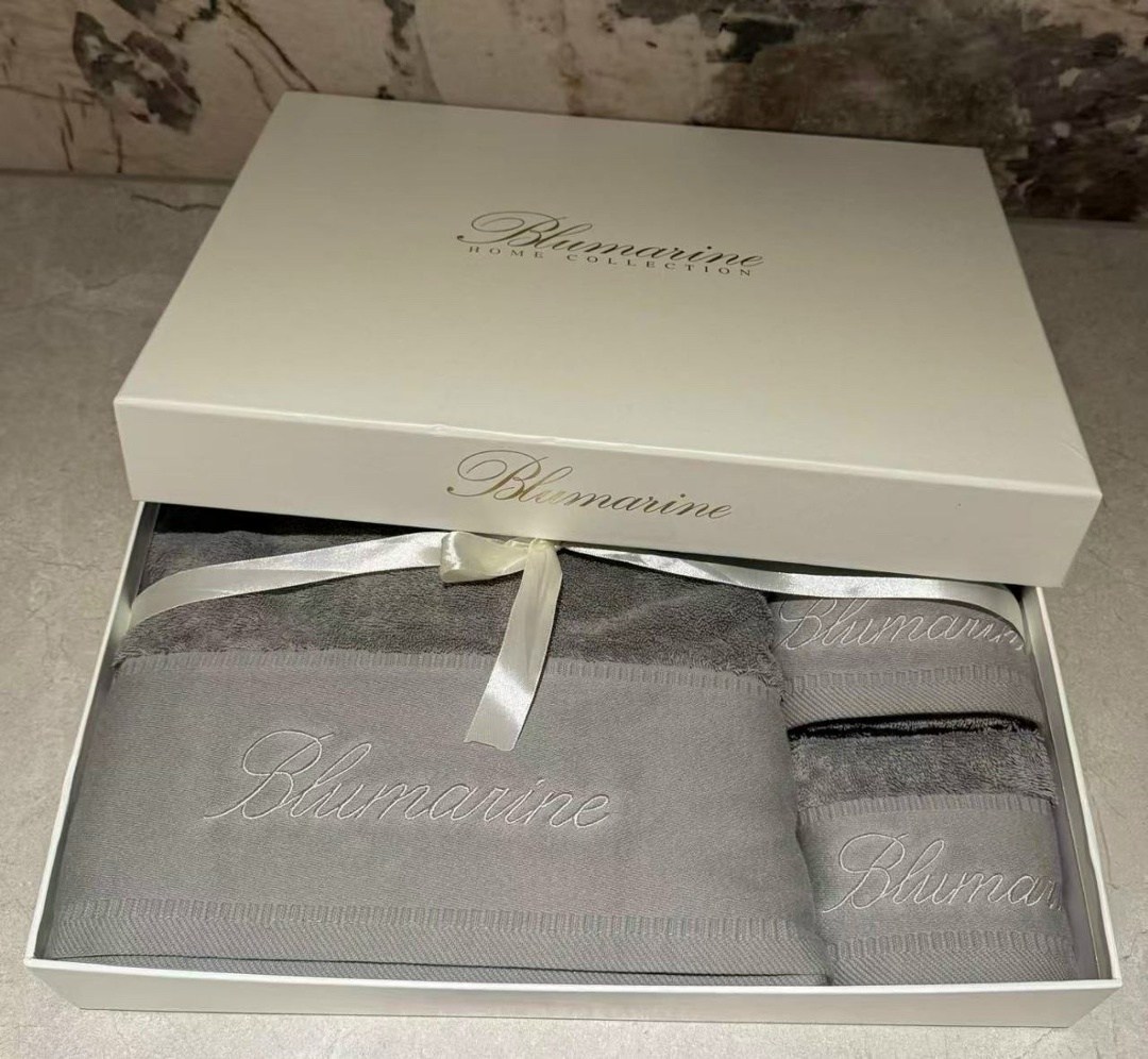 набор полотенец blumarine mademoiselle 2 шт,набор полотенец blumarine,постельное белье блюмарин,постельное белье евро blumarine,комплект из 2 полотенец blumarine