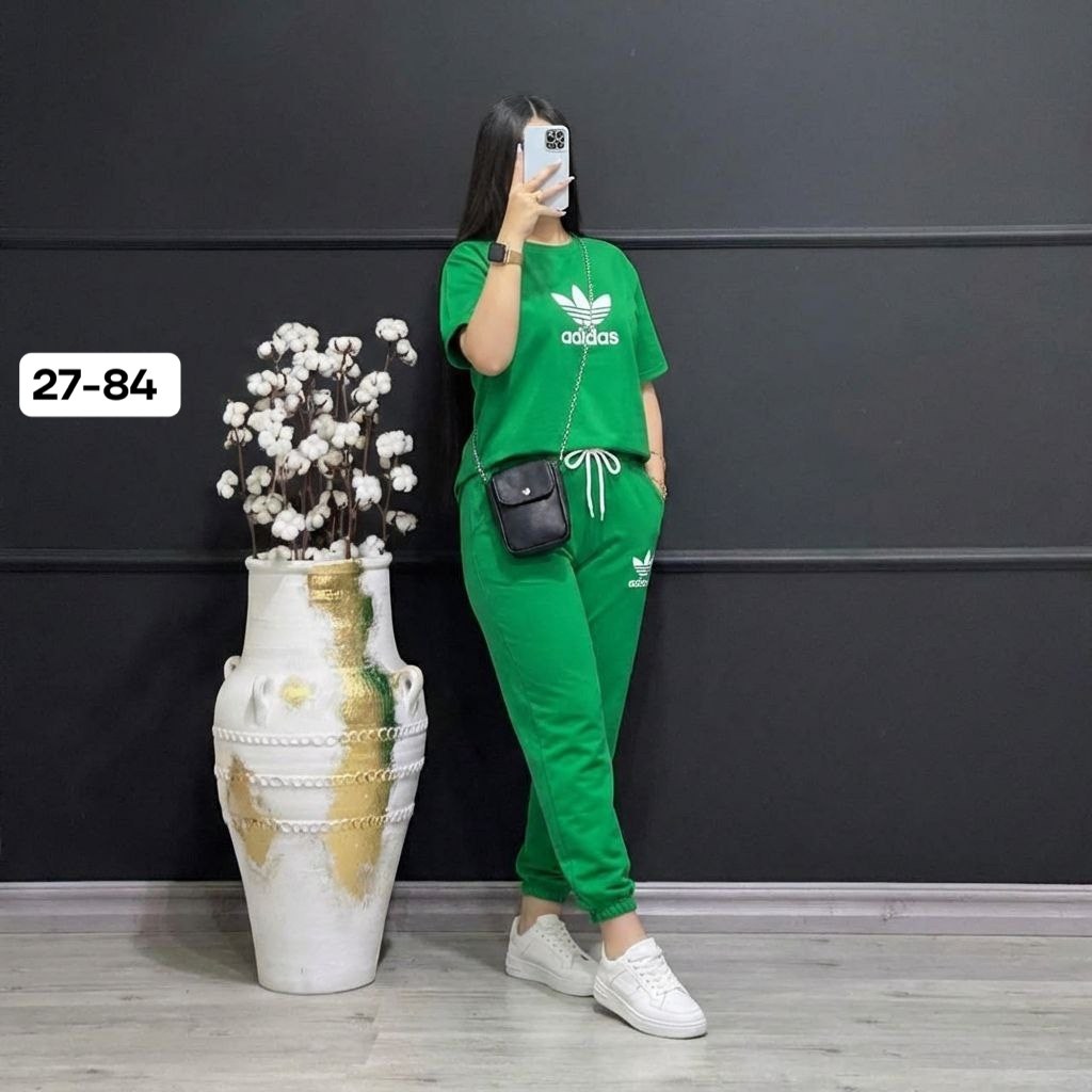 женский спортивный костюм adidas,костюм женский,костюм спортивный женский,спортивный костюм,костюм