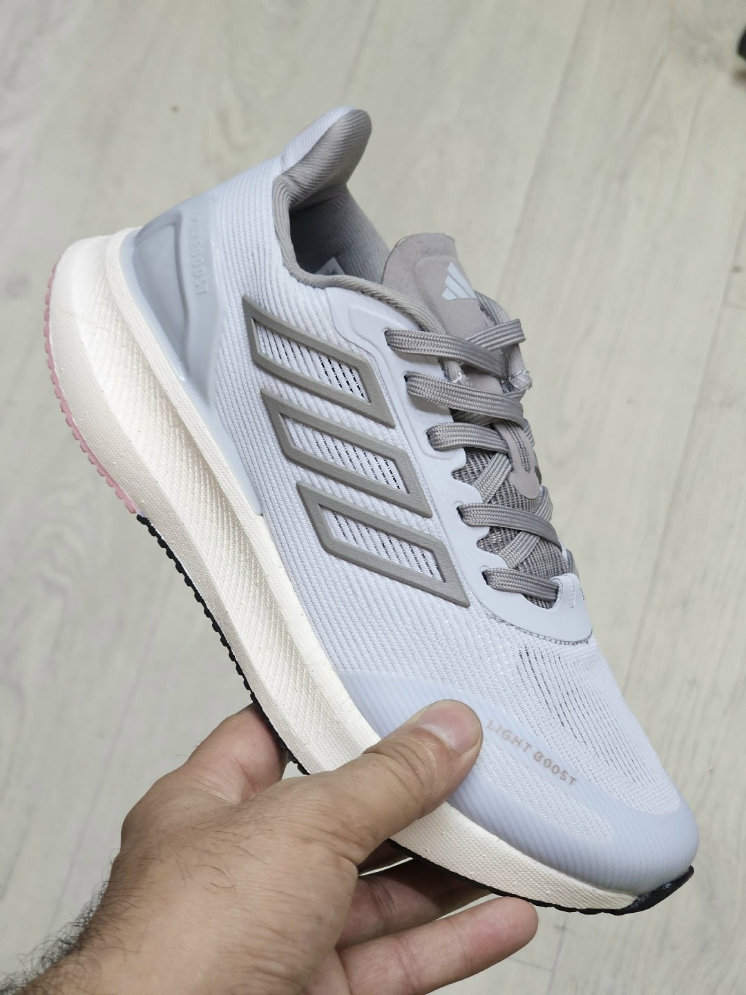 кроссовки женские adidas,adidas кроссовки,кроссовки,беговые кроссовки adidas,кроссовки adidas ultrabounce