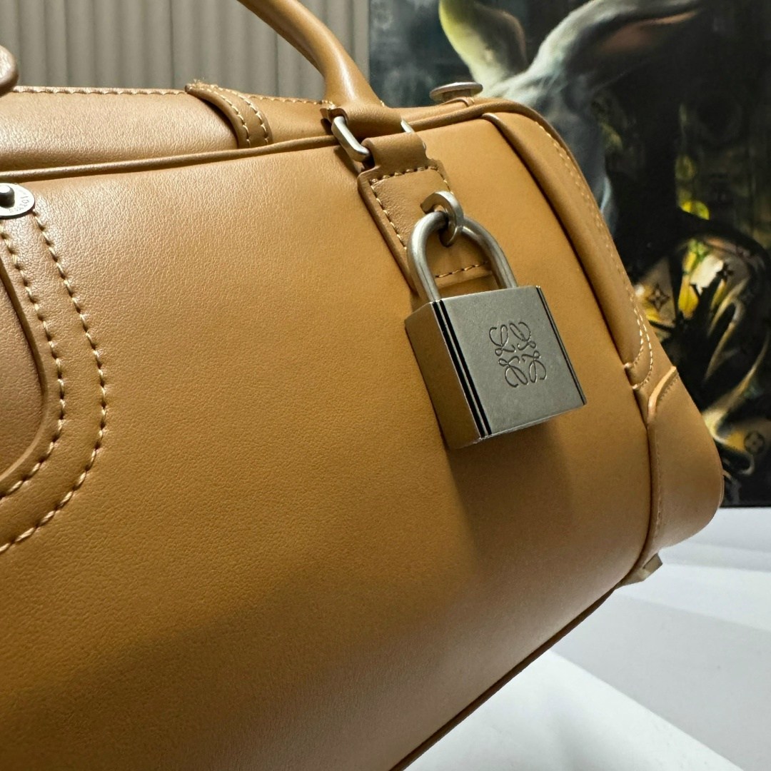 balenciaga сумки,сумка женская balenciaga,бежевая сумка balenciaga,сумка,женская сумка
