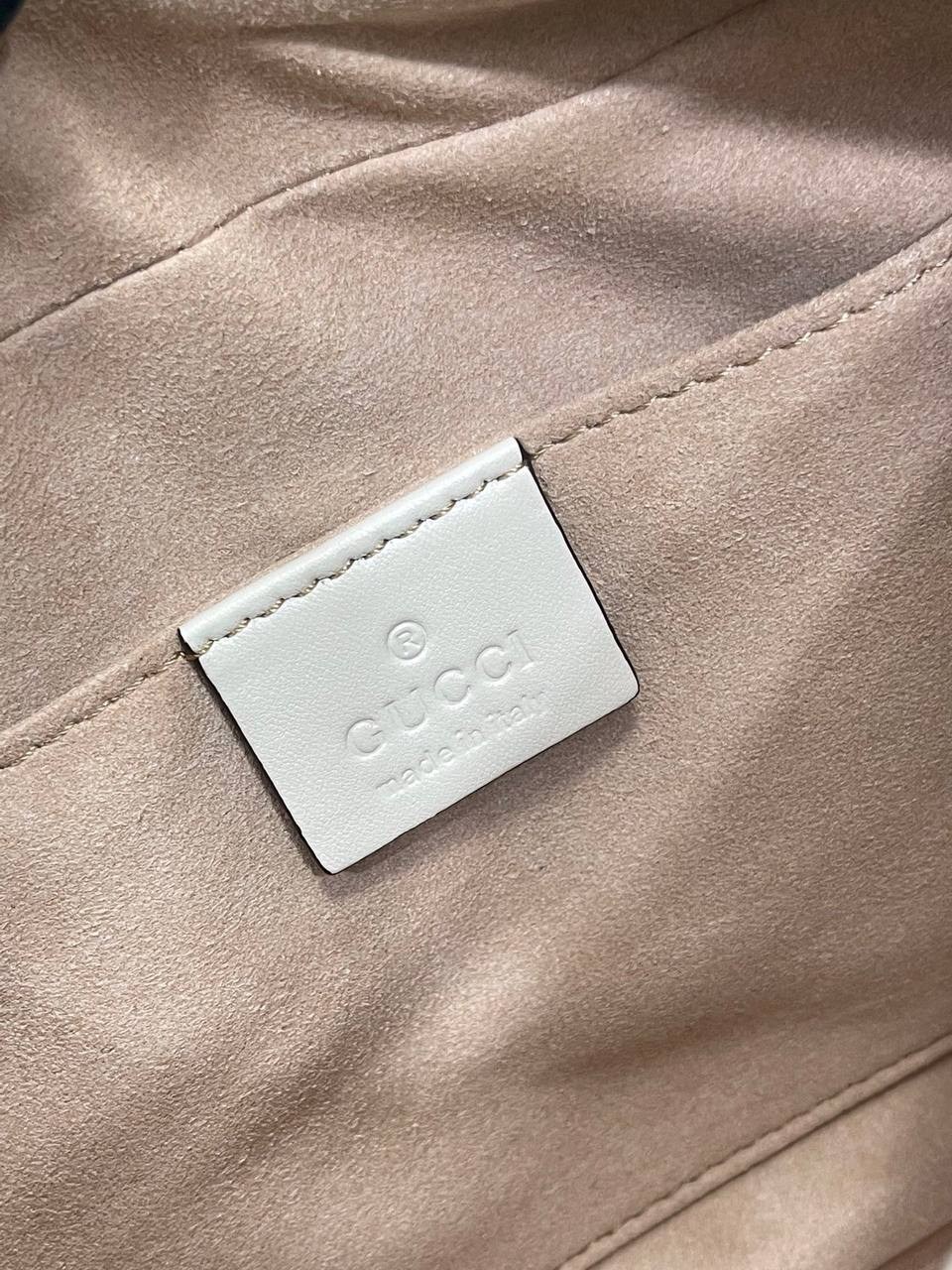 сумки gucci,сумка гуччи кросс боди,gucci сумка на плечо,сумка через плечо gucci,мини сумка gucci