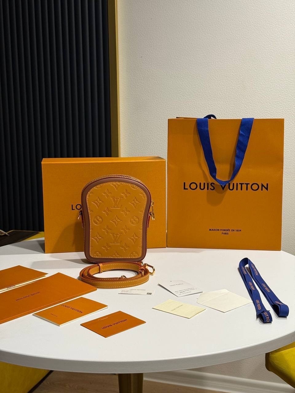 желтая сумка louis vuitton,сумочка луи виттон,сумка женская louis vuitton,louis vuitton сумка,луи виттон сумка