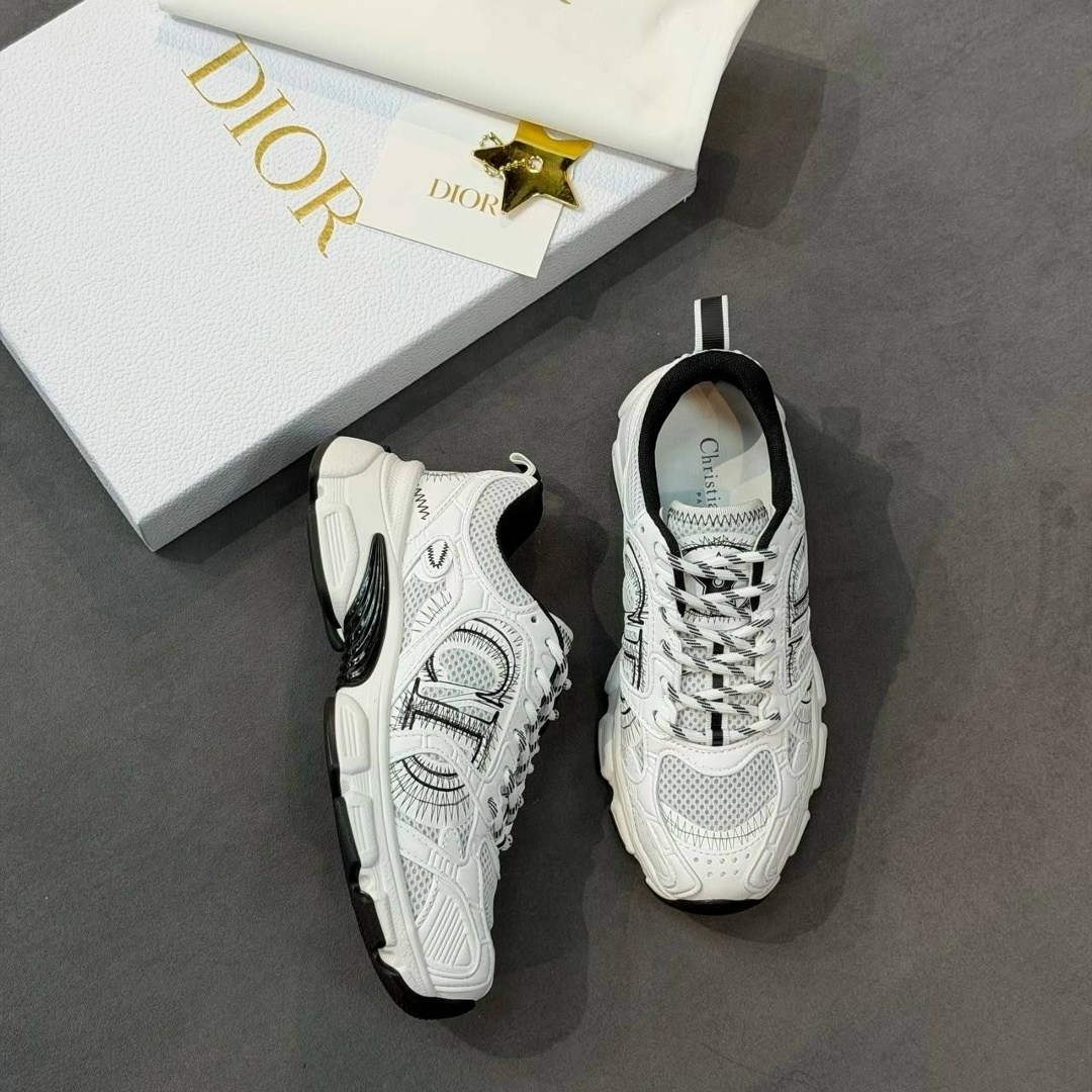 женские кроссовки dior chrono premium white grey,dior кроссовки,кроссовки dior женские,диор кроссовки женские,диор кроссовки