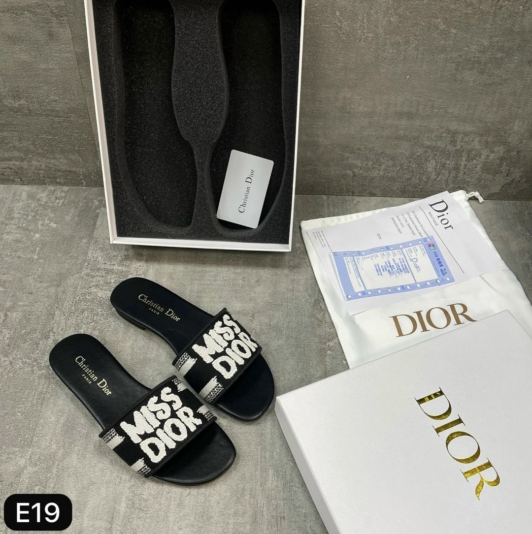 шлепанцы christian dior,dior dway шлепанцы,шлепки диор,,тапки кристиан диор