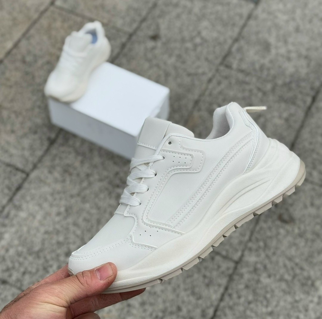 женские кроссовки adidas,женские кроссовки,кроссовки adidas,кроссовки белые,кроссовки adidas strutter