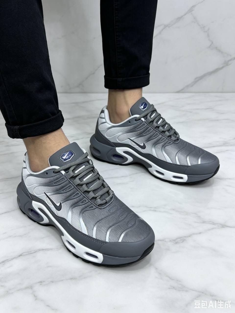 nike air max tn plus,nike air max tn plus кроссовки,nike tn grey,кроссовки,nike air max plus