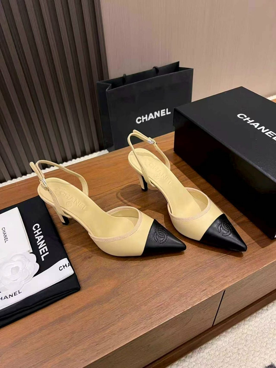 босоножки chanel,туфли chanel,шанель туфли и босоножки,,туфли шанель