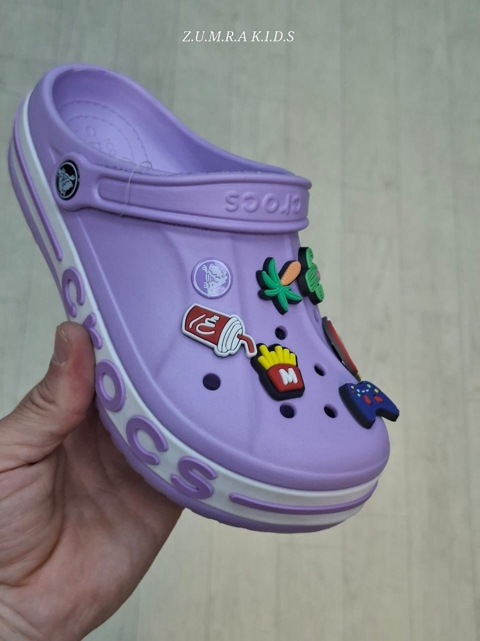крокс джиббитсы,сабо crocs,кроксы шлепки с джибитсами,сабо кроксы детские,кроксы белые