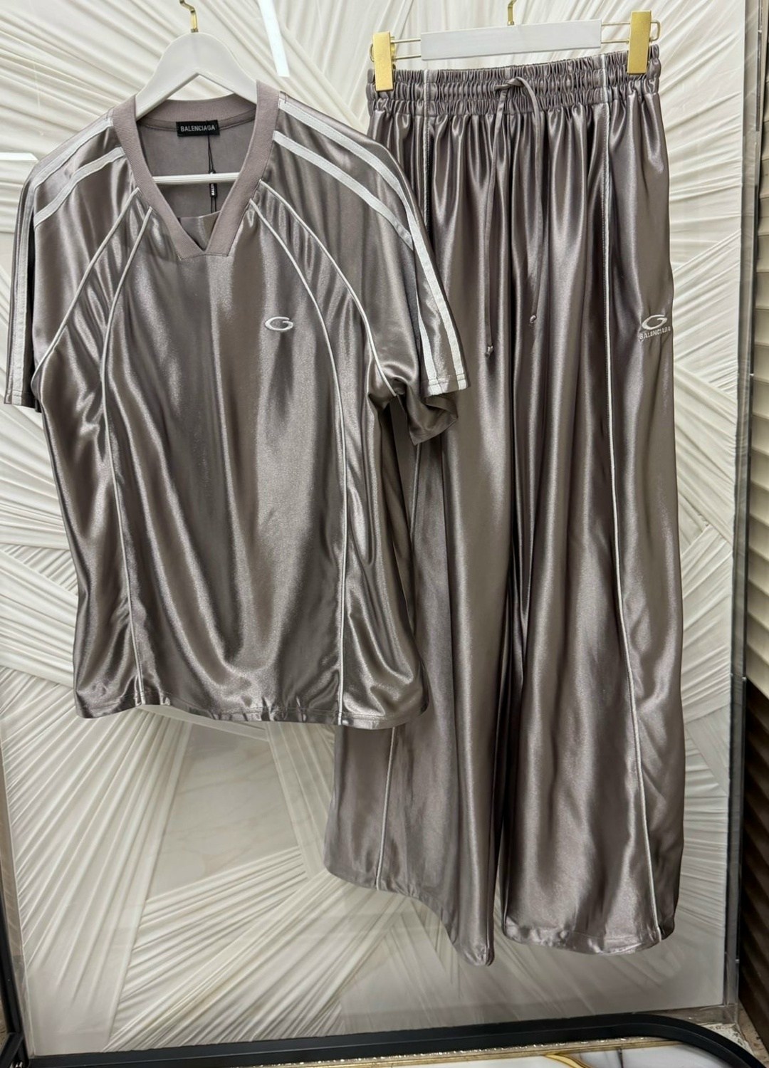 широкие брюки,костюм спортивный,спортивные брюки adidas,пижама женская,атласные брюки