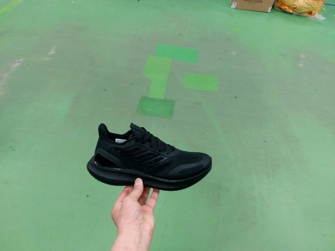 кроссовки мужские adidas,кроссовки adidas,кроссовки адидас,мужские спортивные кроссовки adidas,кроссовки