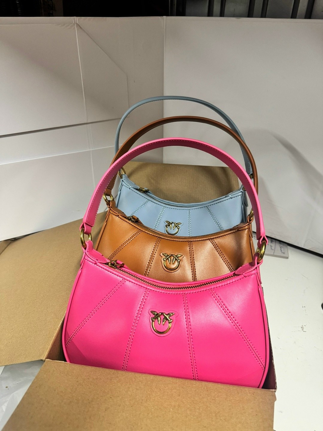 сумки pinko,сумка pinko розовый,сумка,сумки женская,розовая сумка