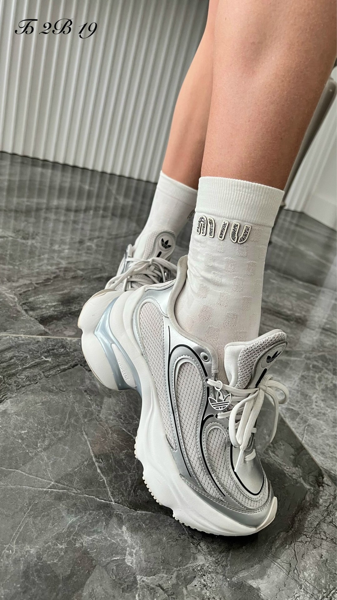 кроссовки женскиe,спортивная обувь,кроссовки женские balenciaga,серебряные кроссовки,массивные кроссовки