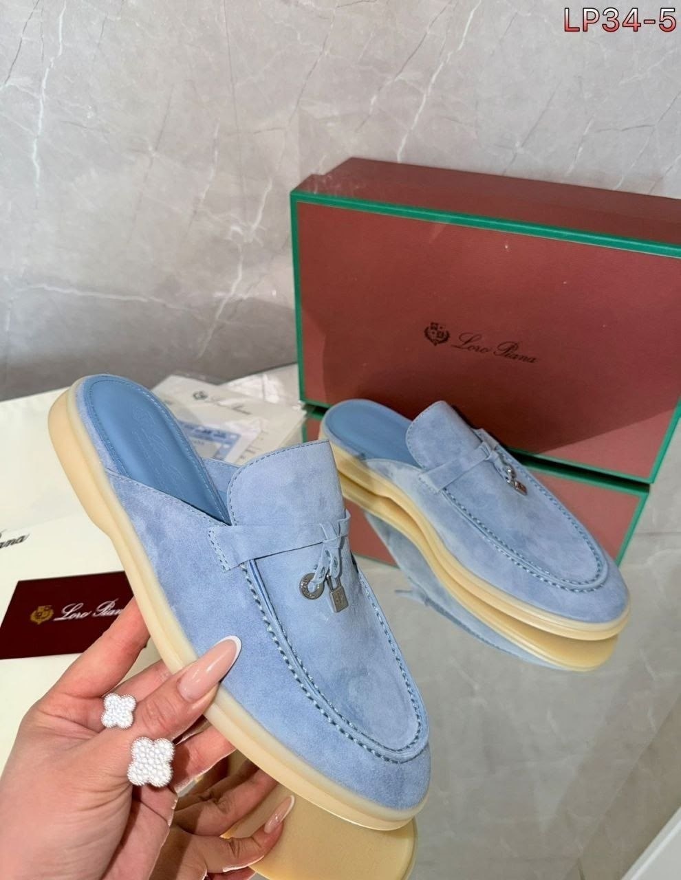,loro piana лоферы,лоро пиано лоферы голубые,женские лоферы loro piana,мюли loro piana