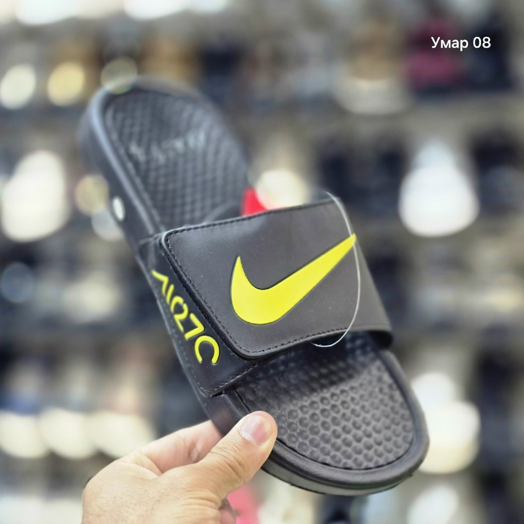шлепки nike benassi jdi мужские,nike benassi jdi black challenge red,nike benassi,nike benassi jdi,nike slides