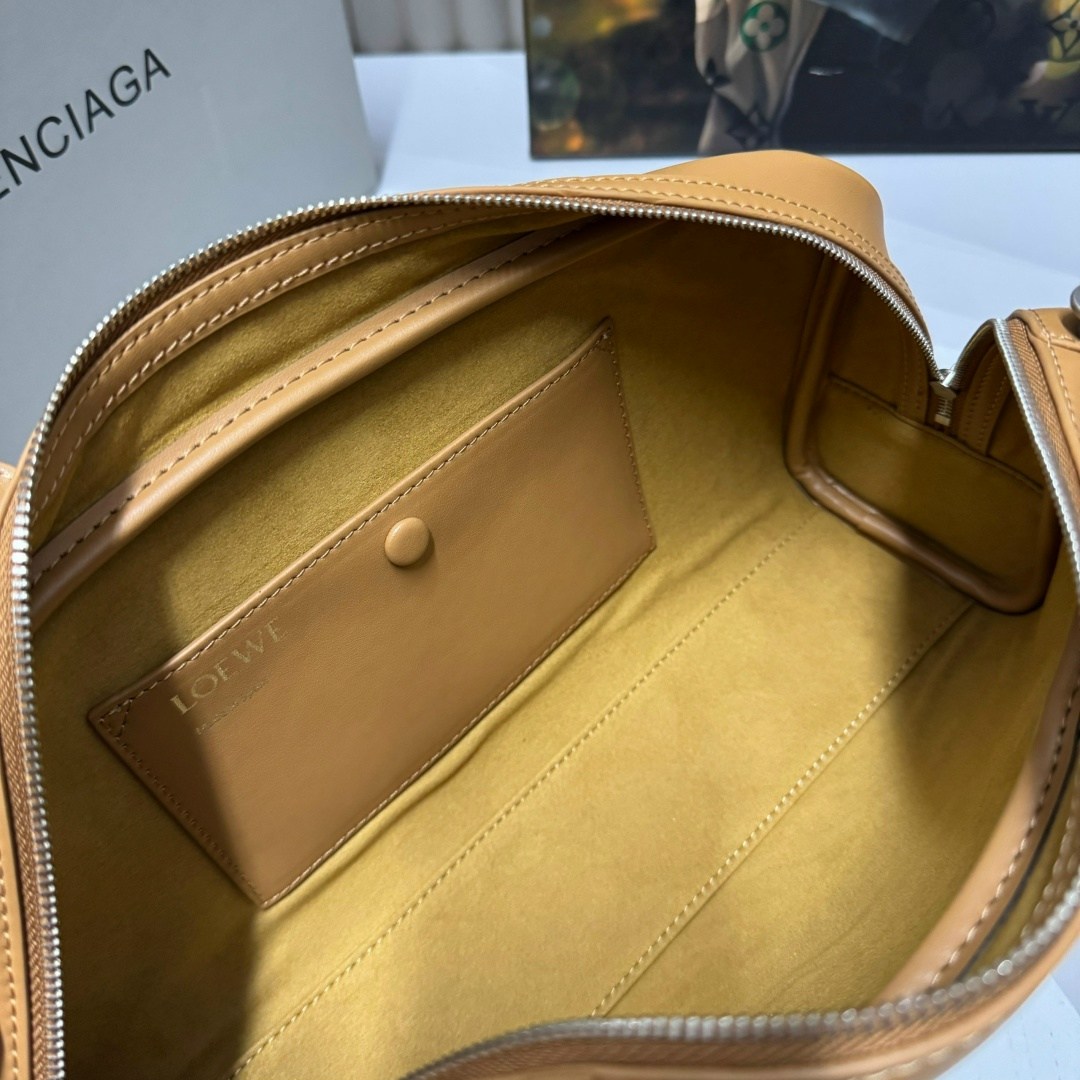 balenciaga сумки,сумка женская balenciaga,бежевая сумка balenciaga,сумка,женская сумка