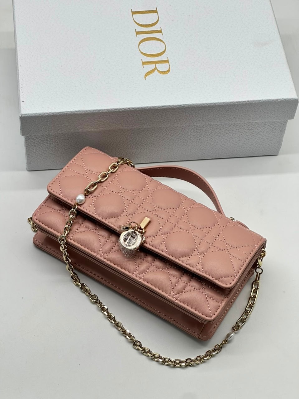сумка dior,сумка кристиан диор бежевая,christian dior сумка,сумка диор женская,сумка диор