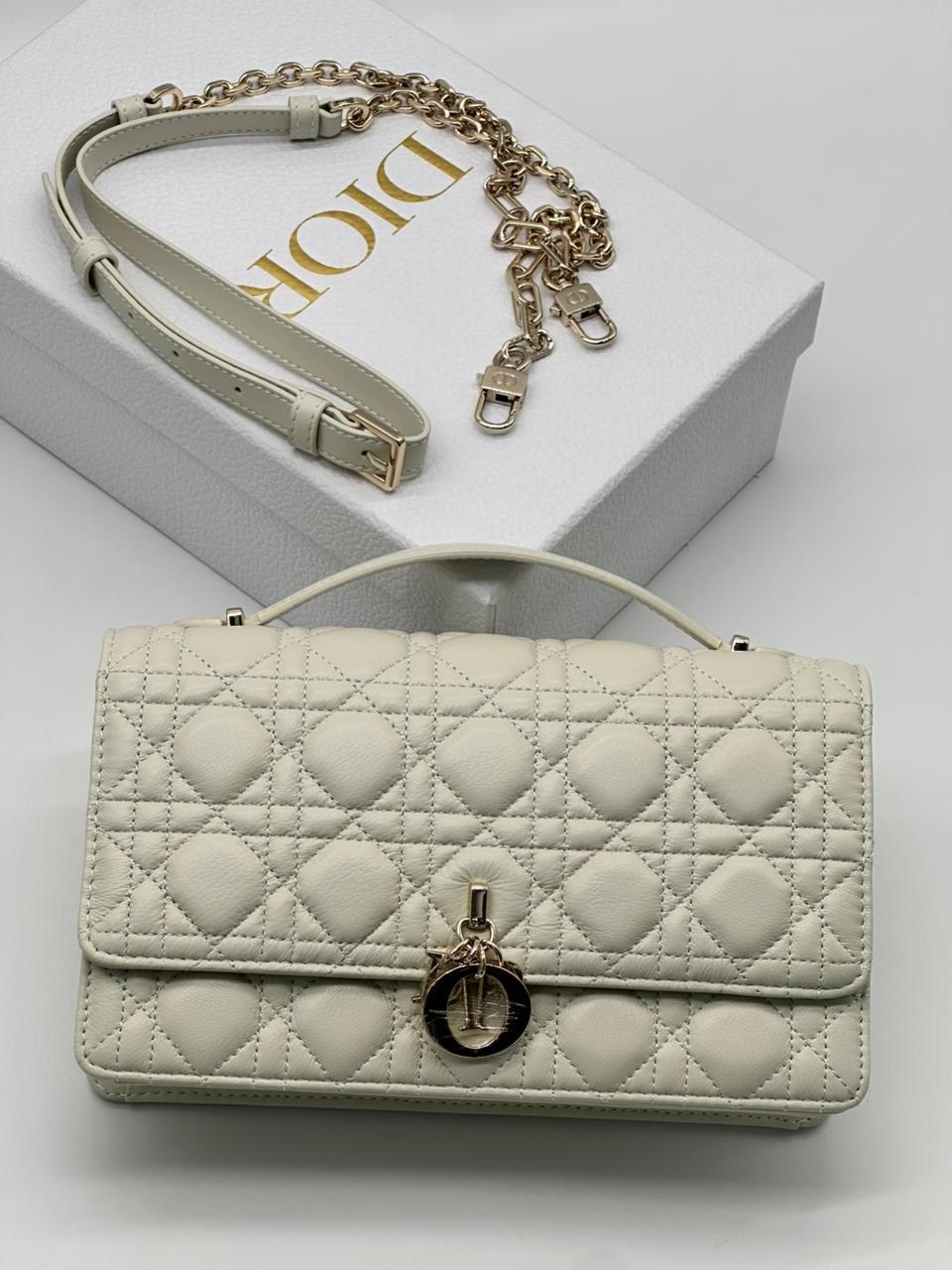 сумка женская dior,сумки dior,сумочка диор,сумка диор бежевая,cумка christian dior