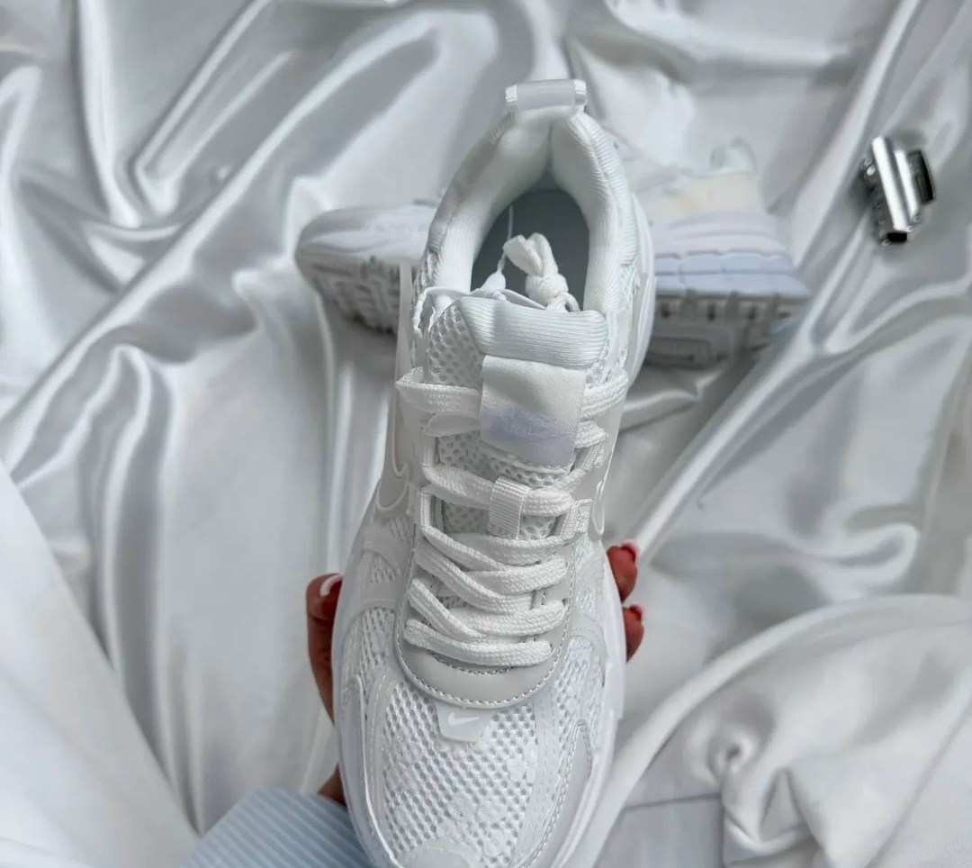 кроссовки nike,женские кроссовки nike,кроссовки nike v 2 k run,кроссовки,женские кроссовки