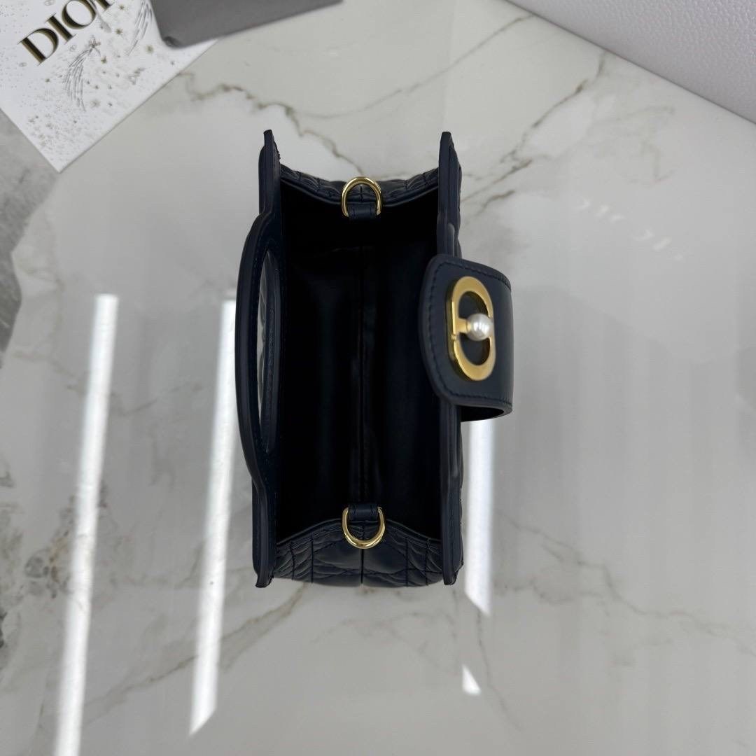 dior сумка,christian dior сумка,диор сумка,сумки,сумка dior женская