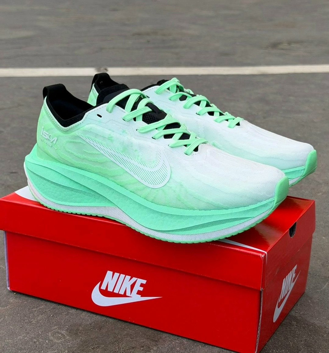 кроссовки nike,кроссовки мужские nike,спортивные кроссовки nike,кроссовки,кроссовки мужские nike air