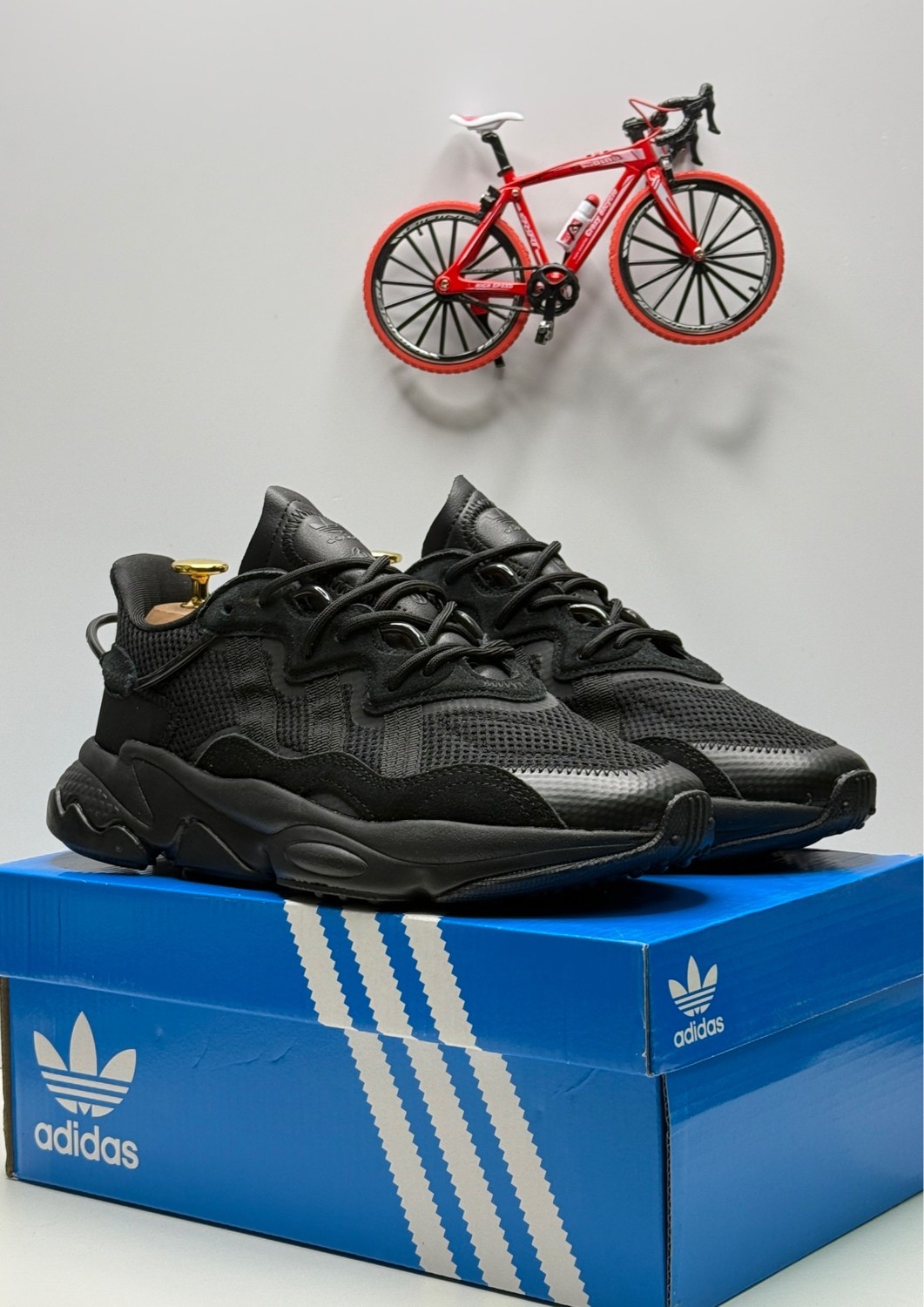 кроссовки мужские adidas ozweego,кроссовки adidas ozweego,кроссовки adidas мужские,adidas кроссовки,кроссовки