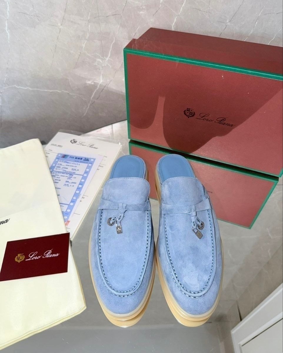 ,женские замшевые мюли loro piana голубые,лоферы loro piana,мюли loro piana,мокасины лоро пиано женские