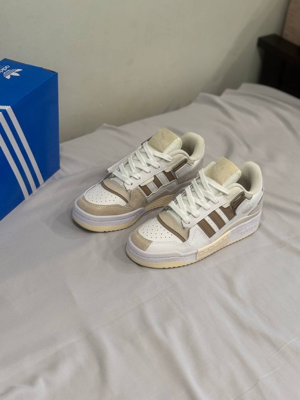 кроссовки адидас коричневые,кроссовки adidas,,кроссовки adidas original,адидас кроссовки