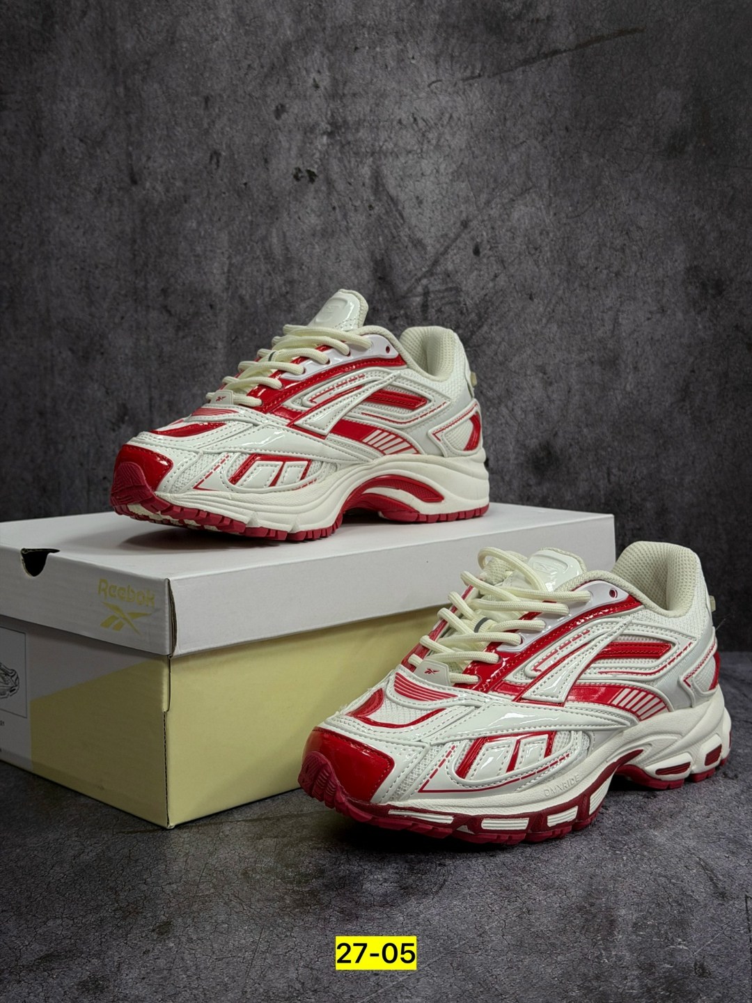 кроссовки reebok,кроссовки мужские женские,спортивная ,женские кроссовки balenciaga,классические кроссовки