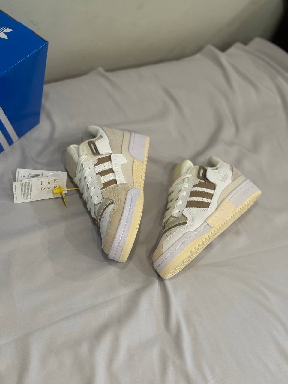 кроссовки адидас коричневые,кроссовки adidas,,кроссовки adidas original,адидас кроссовки
