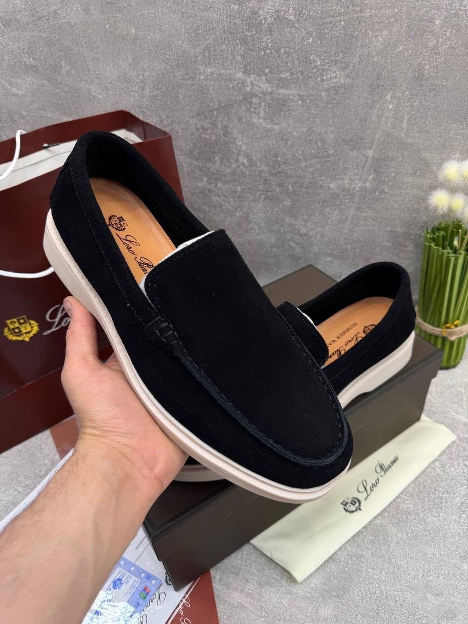 лоферы из натуральной замши loro piana,лоферы мужская loro piana,лоферы лоро пиано материал,лоферы loro piana,замшевые лоферы loro piana
